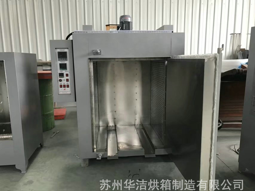 烘箱加熱時(shí)是否可以開啟箱門？